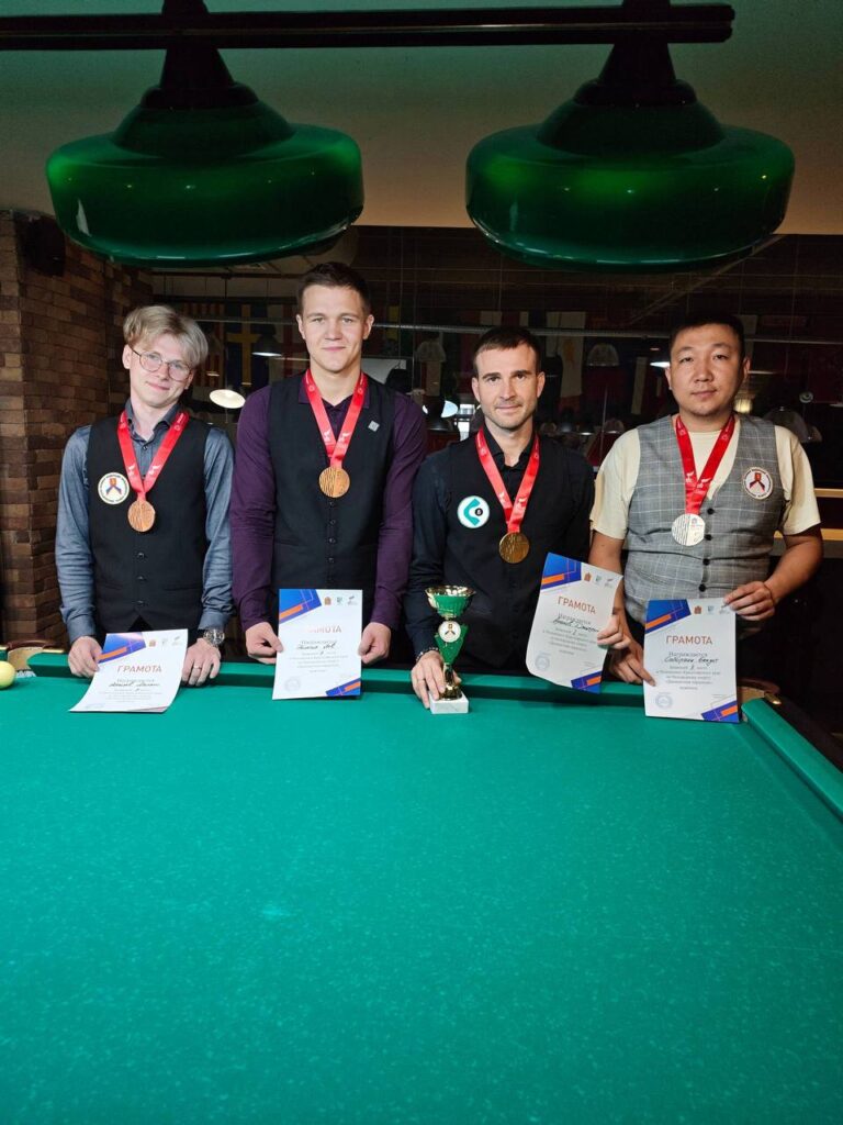 призера чемпионата Красноярского края среди мужчин